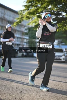 Runner Photo 1673625