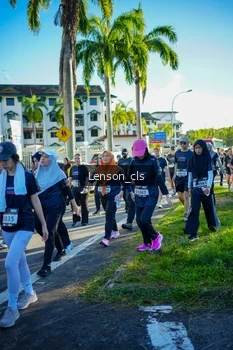 Runner Photo 1673626