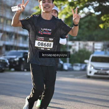 Runner Photo 1673637