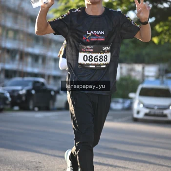 Runner Photo 1673639