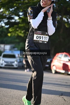 Runner Photo 1673663