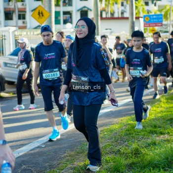 Runner Photo 1673736