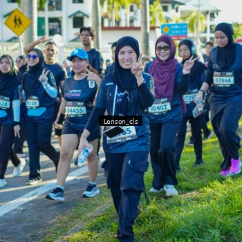 Runner Photo 1673747