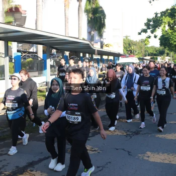 Runner Photo 1673770
