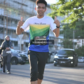 Runner Photo 1673807