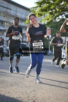 Runner Photo 1673810