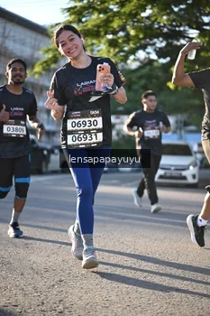 Runner Photo 1673820