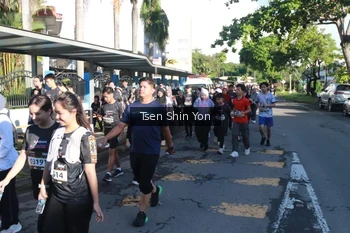Runner Photo 1673848