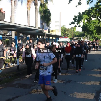 Runner Photo 1673917