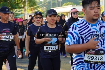 Runner Photo 1674037