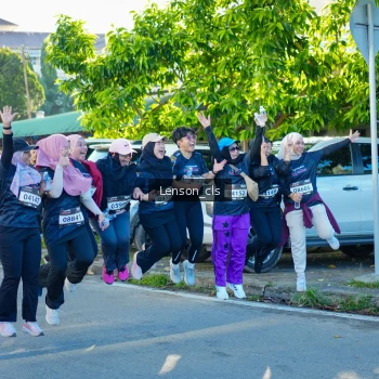 Runner Photo 1674060