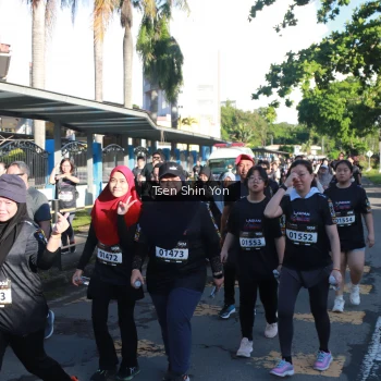 Runner Photo 1674061