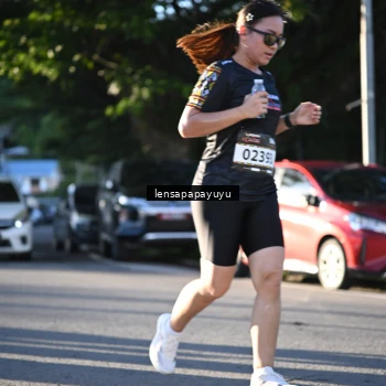 Runner Photo 1674162