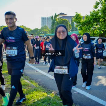 Runner Photo 1674188
