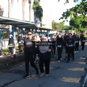Runner Photo 1674279
