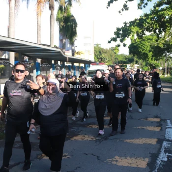 Runner Photo 1674303