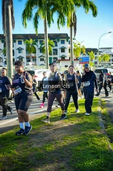Runner Photo 1674458