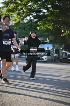 Runner Photo 1674462