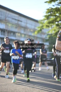 Runner Photo 1674505