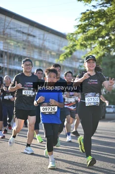 Runner Photo 1674511