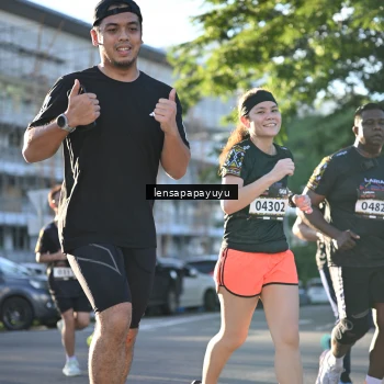 Runner Photo 1674581