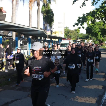 Runner Photo 1674619