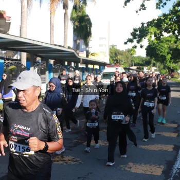 Runner Photo 1674631