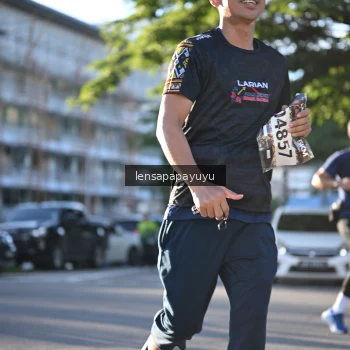 Runner Photo 1674637