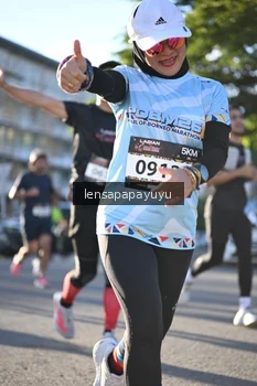 Runner Photo 1674786