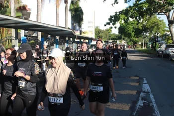 Runner Photo 1674803