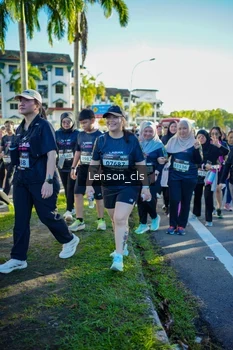 Runner Photo 1674806