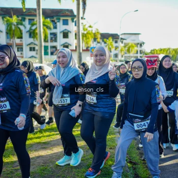 Runner Photo 1674831