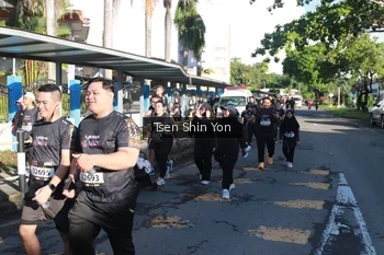 Runner Photo 1674853