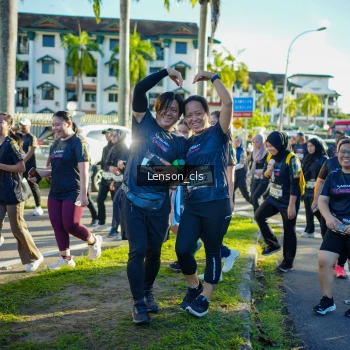 Runner Photo 1674878