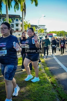 Runner Photo 1674933