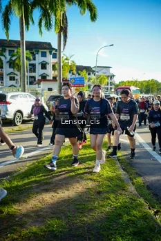 Runner Photo 1674962