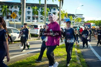 Runner Photo 1675005