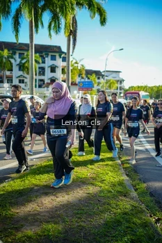 Runner Photo 1675062