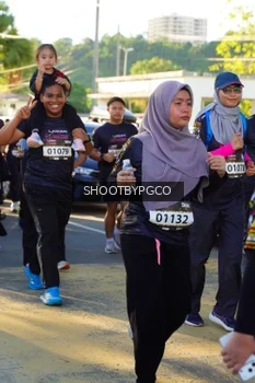 Runner Photo 1675104