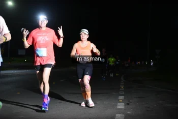 Runner Photo 1675301