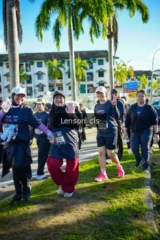 Runner Photo 1675307
