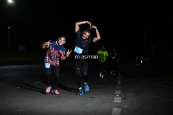 Runner Photo 1675311