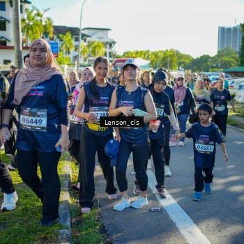 Runner Photo 1675433