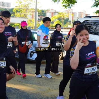 Runner Photo 1675443