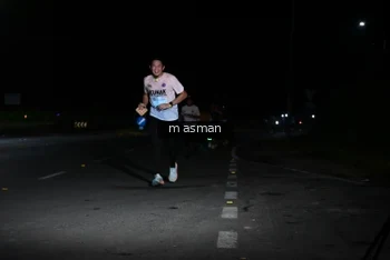 Runner Photo 1675490