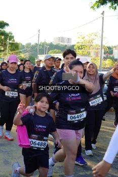 Runner Photo 1675588