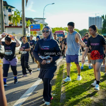 Runner Photo 1675650