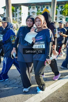 Runner Photo 1675696
