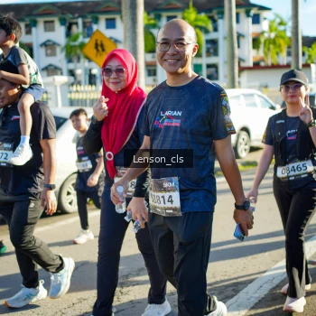 Runner Photo 1675737