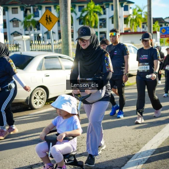 Runner Photo 1675767